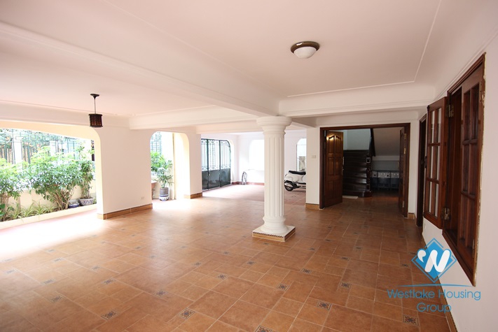  A beautiful mansion with lots of charms for rent in Tay Ho